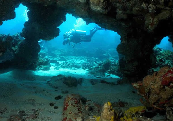 Tham quan thiên đường Fernando de Noronha, Brazil 